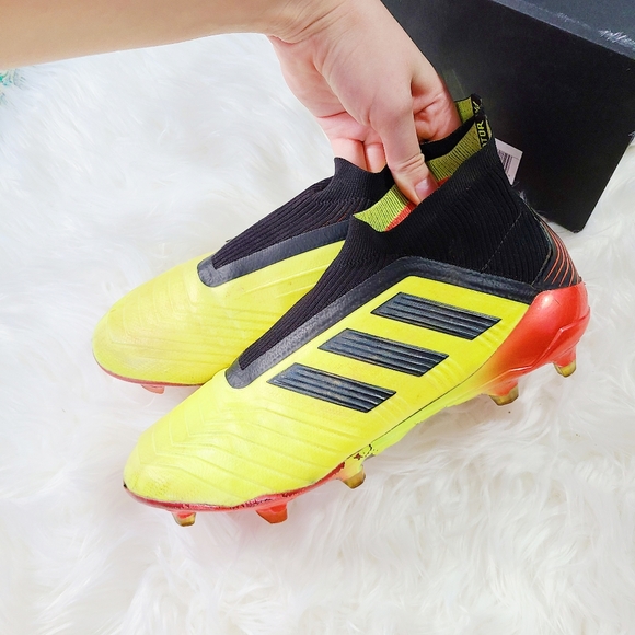 Men's Adidas Predator 18+ FG Soccer Cleats IOB - Picture 3 of 15